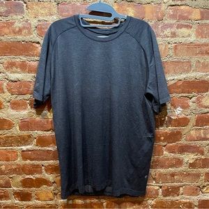 lululemon Metal Vent Tech Tee sz. XL